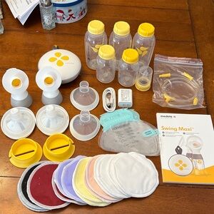 Medela Swing Maxi breast pump Set - Yellow and White